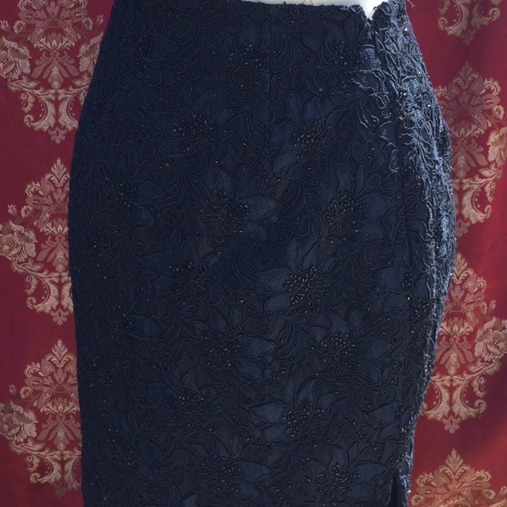 Carmen Marc Valvo Navy Floral Midi Skirt